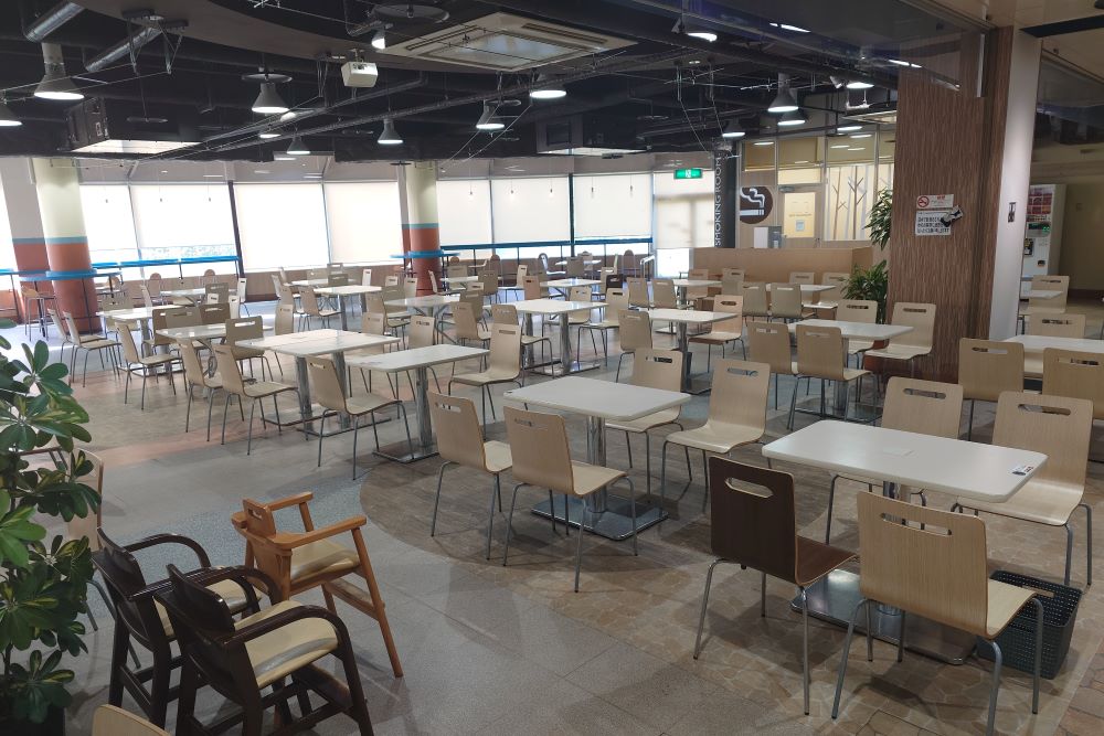 ミスタードーナツグラン安芸ショップ店内