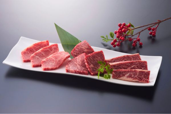 黒毛和牛三種食べ比べ